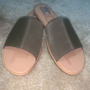 Size 10 green sorel ella ll block slide